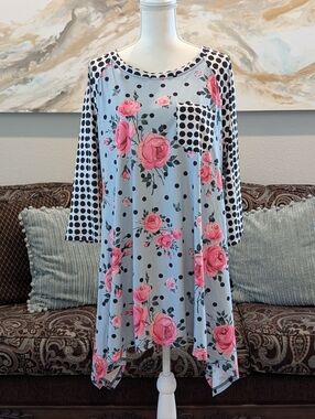 Floral & Polka Dot Shark Bite Tunic - Pink Roses on Light Blue